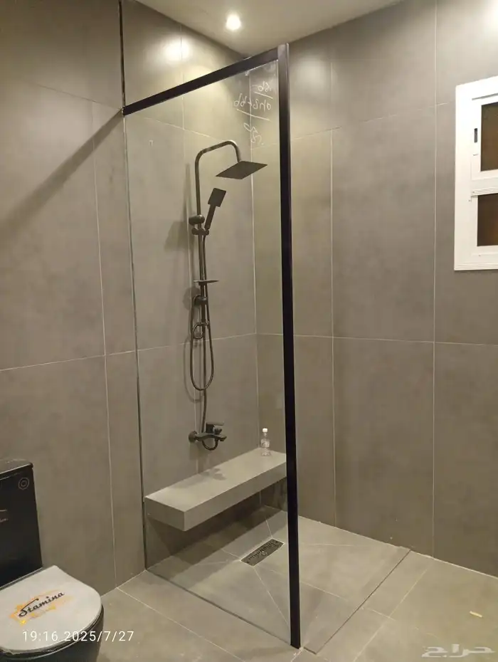 الزجاج السكريت والالمنيوم ابواب شبابيك شتر استركشر 0
