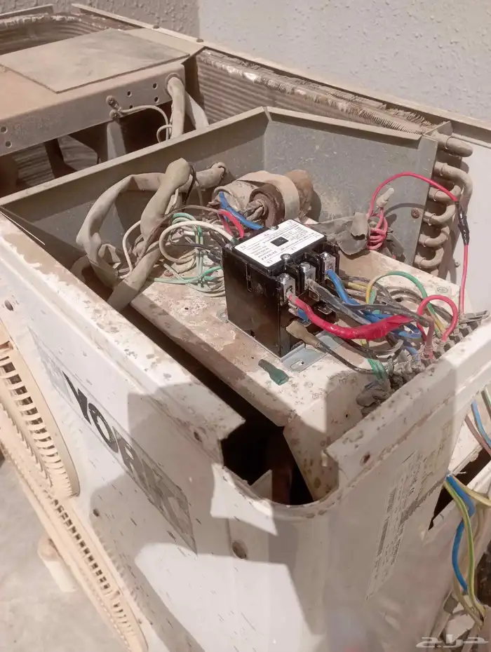 مكيفات سبليت وشباك ومركزي غسيل 1