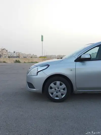 نيسان صني 2021 نظيف ممشى قليل 8
