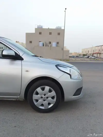 نيسان صني 2021 نظيف ممشى قليل 9