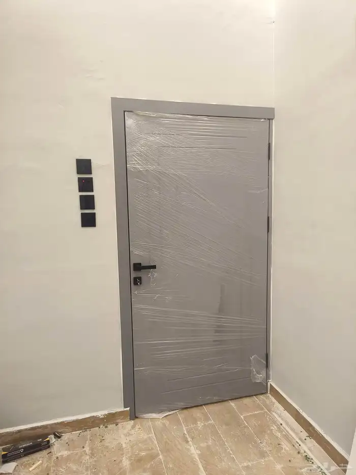 تفصيل ابواب خشب بجميع انواعها جيزان بيش العزامة الشارع العام 3