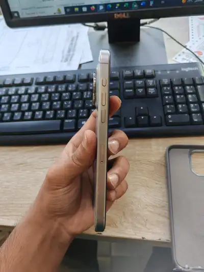 Iphone 15 pro max 256gb with box cable 6