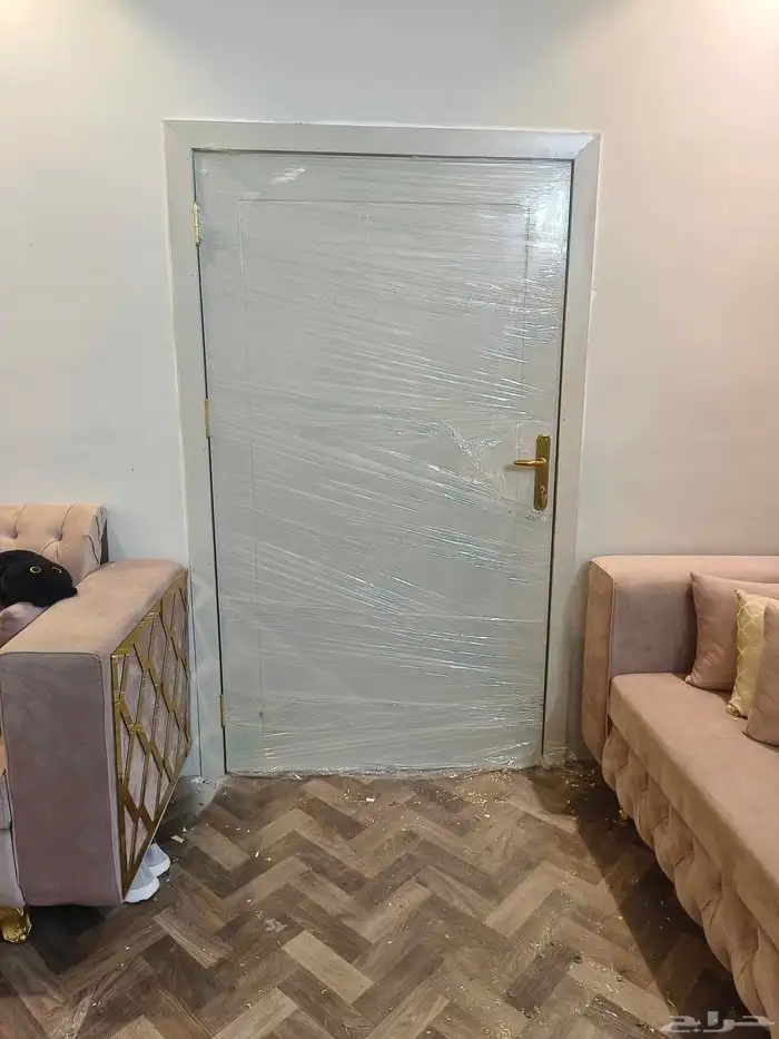 تفصيل ابواب خشب بجميع انواعها جيزان بيش العزامة الشارع العام 0