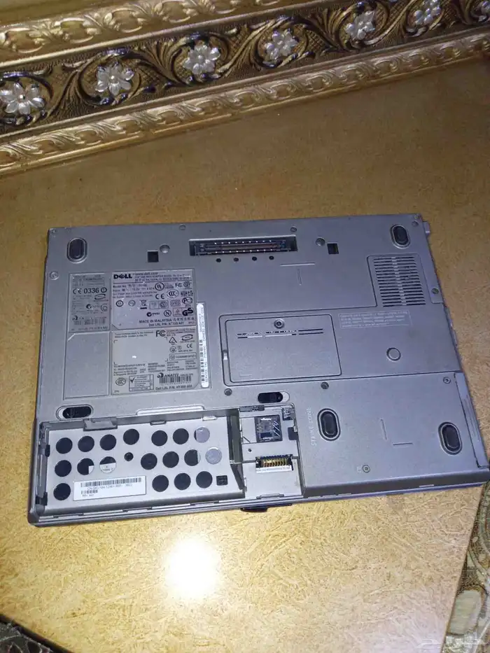 جهاز فحص مرسيدس شاحنات وسيارات صغيرة بس الابتوب ناقص بطارية 3