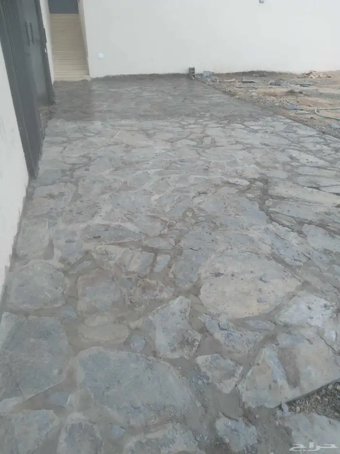 معلم حجر تلبيس بنا جدرات بوكلين لتواصل 23