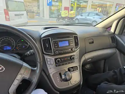 باصH1 8
