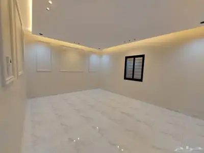 للبيع فله دروف دور ثاني مع ملحق بحوش وسطح مدخل خاص 10