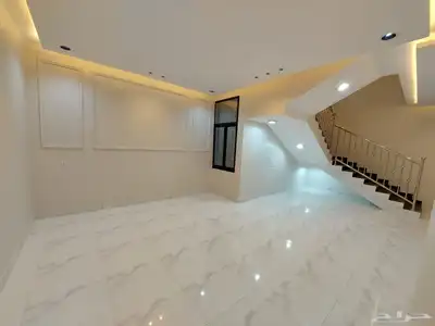 للبيع فله دروف دور ثاني مع ملحق بحوش وسطح مدخل خاص 8