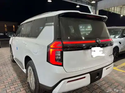 نيسان باترول بلاتينيوم 2025 4