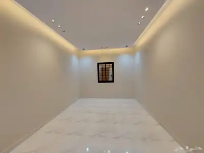 للبيع فله دروف دور ثاني مع ملحق بحوش وسطح مدخل خاص 7