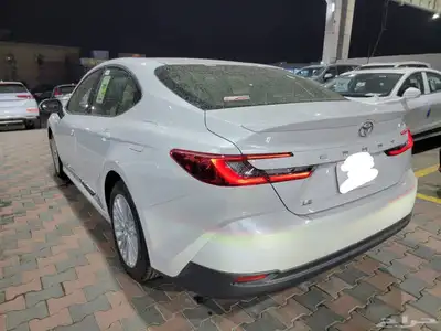 كامري LE بنزين 2025 3