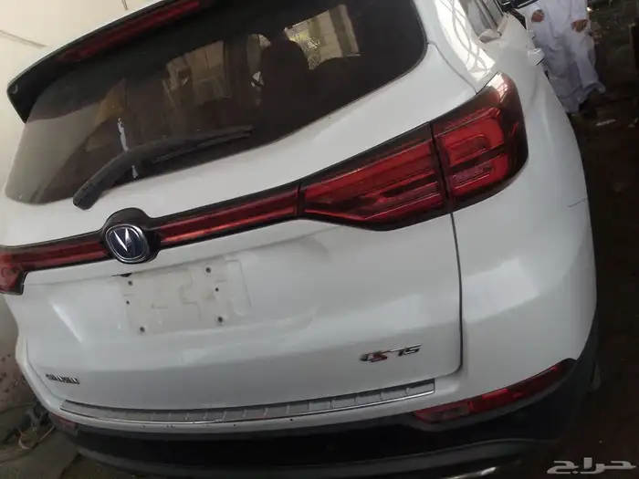 يوجد لدينا جميع انواع السيارات تويوتا هونداي صيني تشليح 0