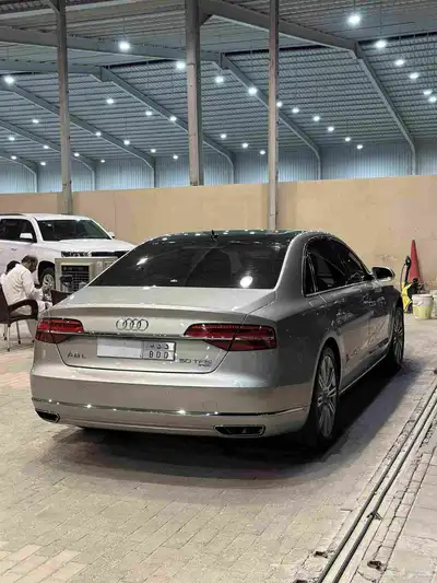 اوددي A8L موديل 2016 4