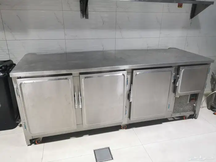 اغراض مطعم متفرقة 3