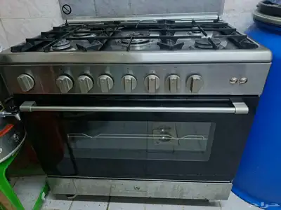 عفش للبيع ثلاجه فران 2 مكيف اسبلت 2 دبه غاز غساله دولاب 8