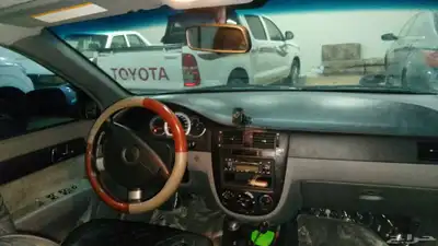 اوبترا 2010 5