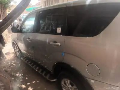 سيارة عائلية مستوبيشي Z7 L200 3