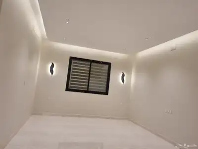 فيلا للبيع ( دور ارضي ) 4