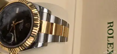 ساعه رولكس أصليه ويمبلدون شبه جديده مقاس41 1