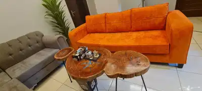 كنب برتقالي مستعمل 0