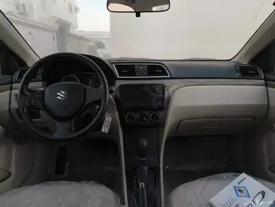 للتنازل سوزوكي سياز 2024 V4 6