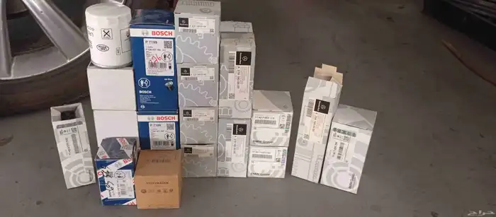 للبيع فلاتر هواء رنج روفر وموبار وسيفونات 4