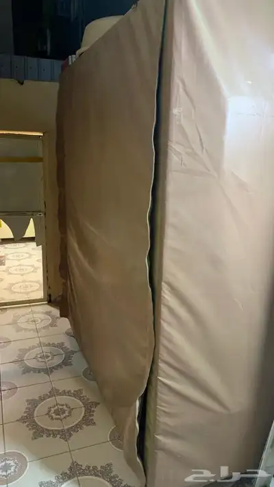 اثاث كامل للبيع 2ثلاجه 1فريزر 1مكيف اسبلت 24- 5مكيفات شباك 16