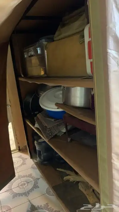 اثاث كامل للبيع 2ثلاجه 1فريزر 1مكيف اسبلت 24- 5مكيفات شباك 5
