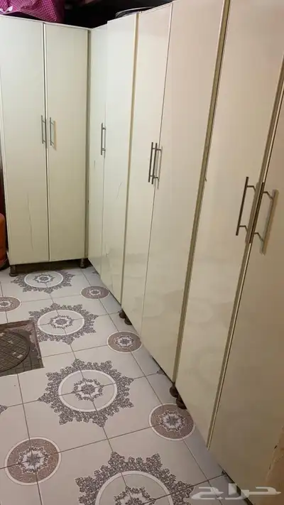 اثاث كامل للبيع 2ثلاجه 1فريزر 1مكيف اسبلت 24- 5مكيفات شباك 6