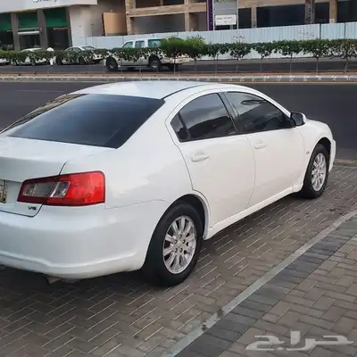 ميتسوبيشي جالنت 2010 نظيف 3