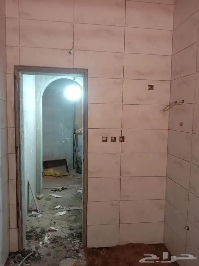 معلم سيراميك   كيشاني   بلاط 31