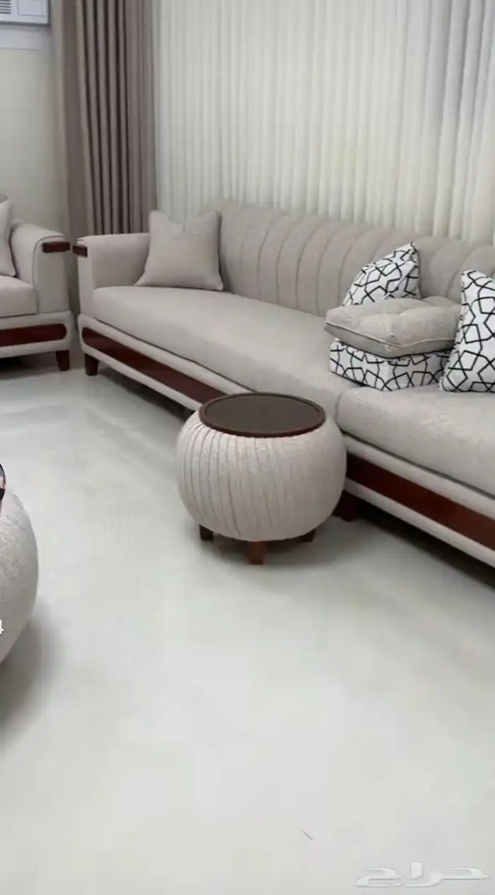 تفصيلي كنب وستاير ويفي وضمان خمس سنوات سفنج وخشب 1