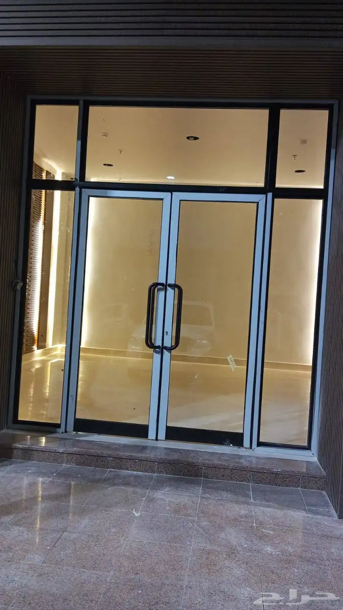 زجاج سكريت والالمنيوم والاستركشر 0