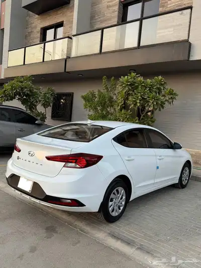 للبيع هونداي النترا 2019 3