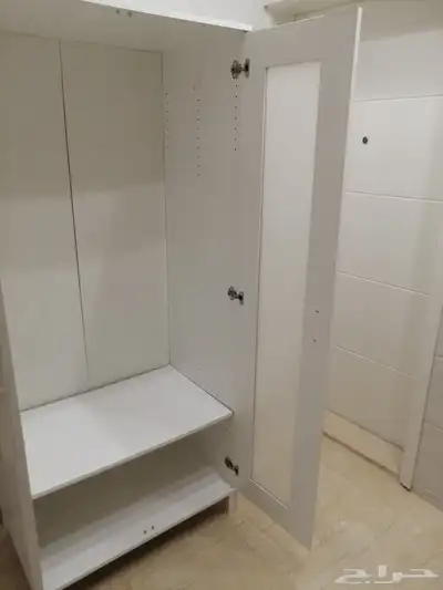 دولاب ملابس ايكيا نظيف 7