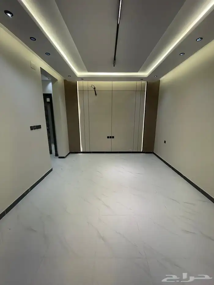 شقق فاخره للبيع بحي الرحاب قريبه من الطريق العام 3