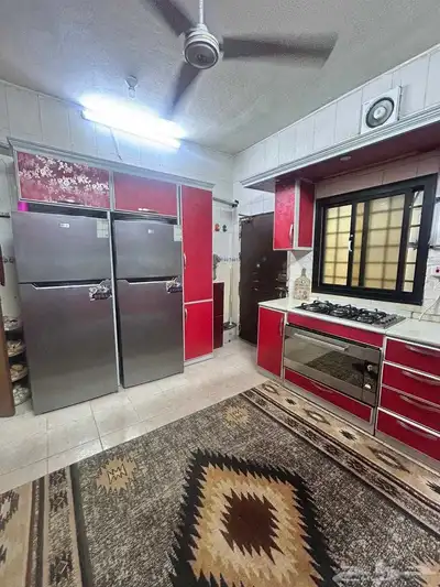 اثاث كامل للبيع 2ثلاجه 1فريزر 1مكيف اسبلت 24- 5مكيفات شباك 2