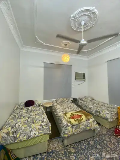 اثاث كامل للبيع 2ثلاجه 1فريزر 1مكيف اسبلت 24- 5مكيفات شباك 19