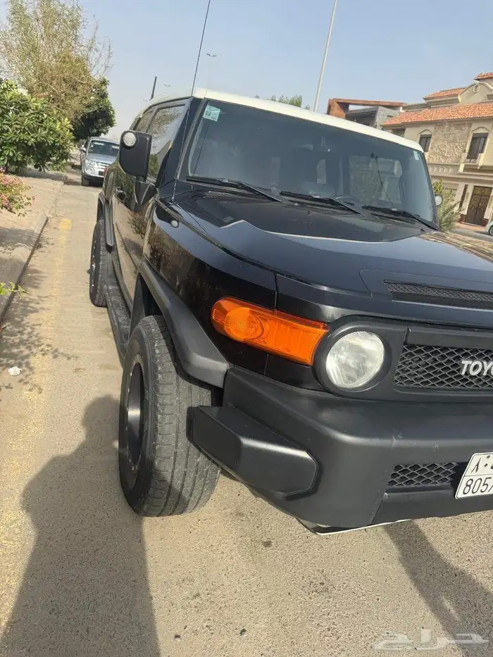 تويوتا FJ 2014 3