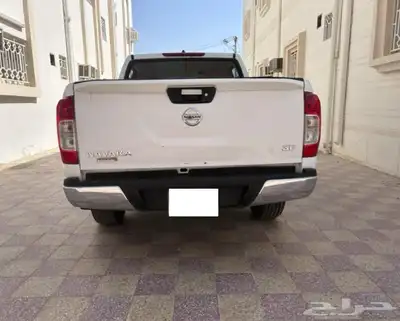 نيسان نافارا 2016 فل كامل بدي عريض قير اوتماتيك ممشى قليل 5