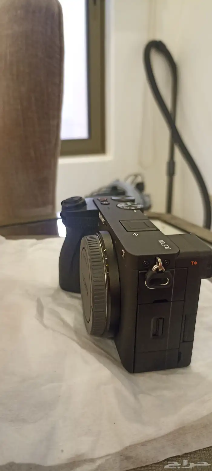 للبيع Sony a6700 استخدام مرة واحدة فقط 3