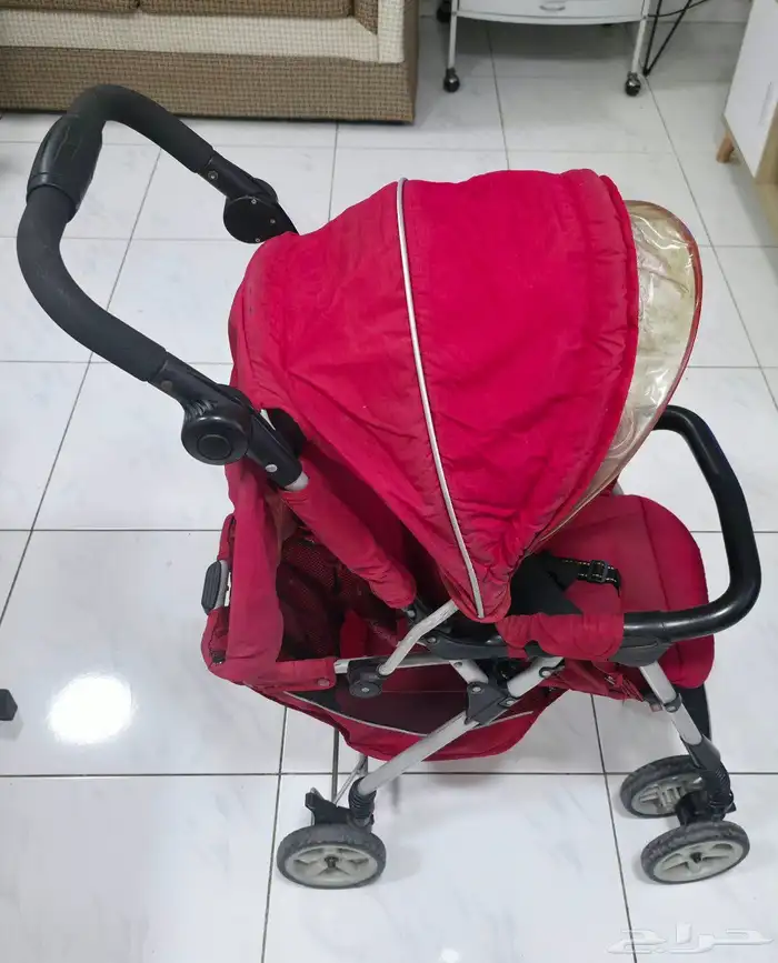 عربه أطفال ماركة وكرسي هزاز 1