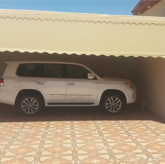 مظلات وسواتر 1