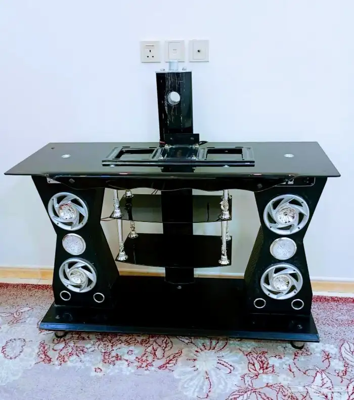 TV rack with speakers 0