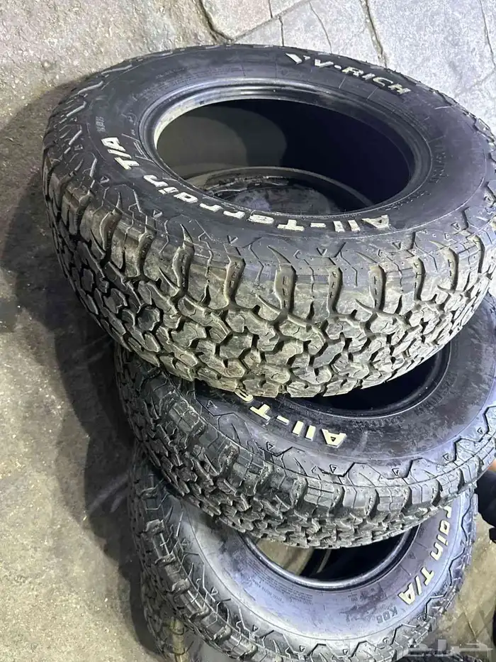 كفرات نص حجري فيرتش مقاس 265 70 17 0