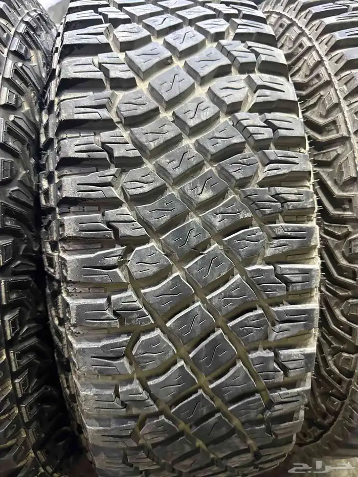 كفرات نص حجري جودير مقاس 315 70 17 2
