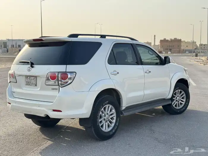 للبيع فرشنر 4 سلندر بدون دبل موديل 2015 3