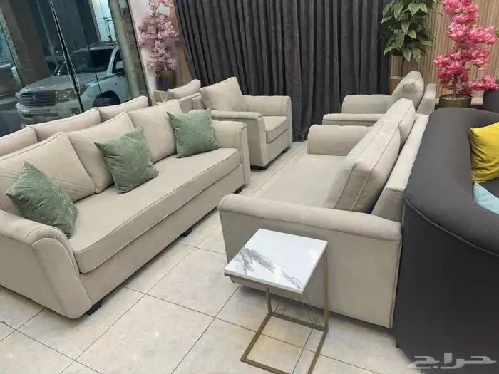 كنب مخفض 7سخاص 1500ريال .مفروشات قصر الحسين للأثاث 2