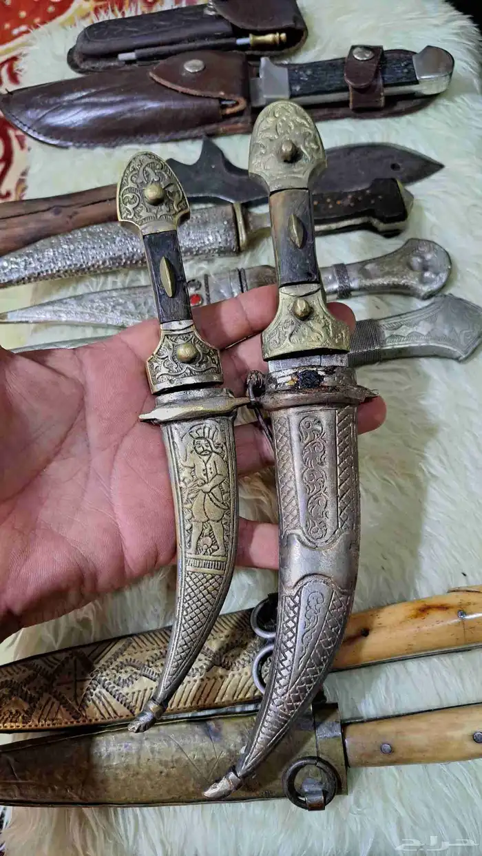خناجر وسكين قديمة 4