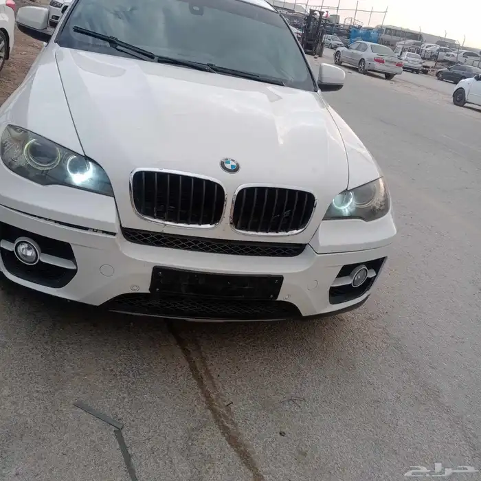 بي ام دبليو X6شغال شرط تشليح قطع غيار 13